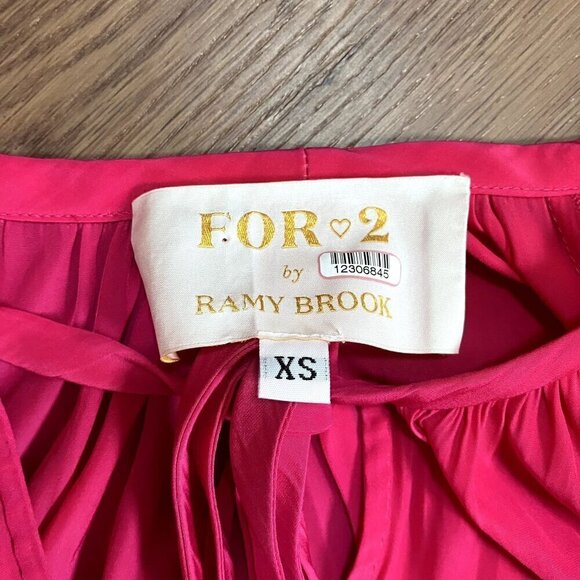 For 2 by Ramy Brook Dark Pink Tie Collar Balloon Sleeve Maternity Top (Size XS) - Picture 3 of 5